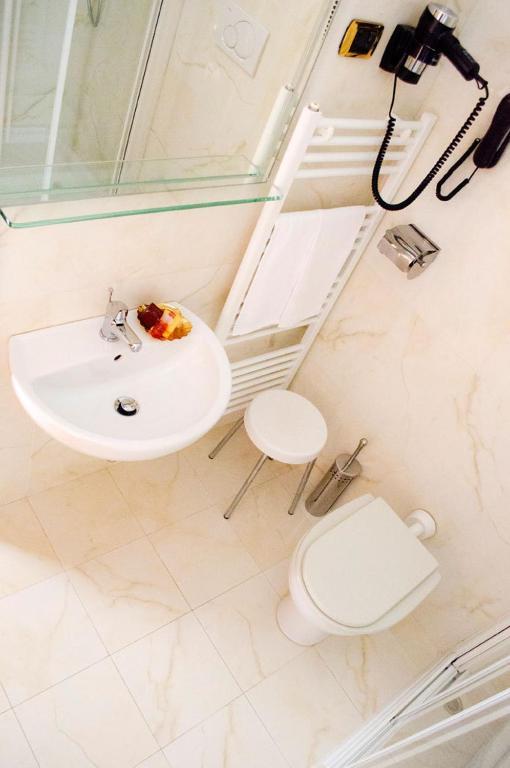 Hotel Brignole Genoa Room photo